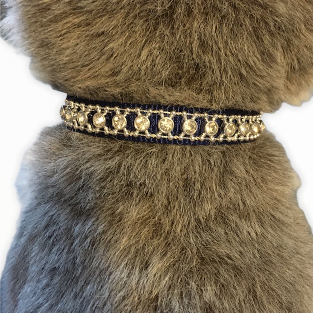 Grreat Choice Blue Jewel Collar Medium